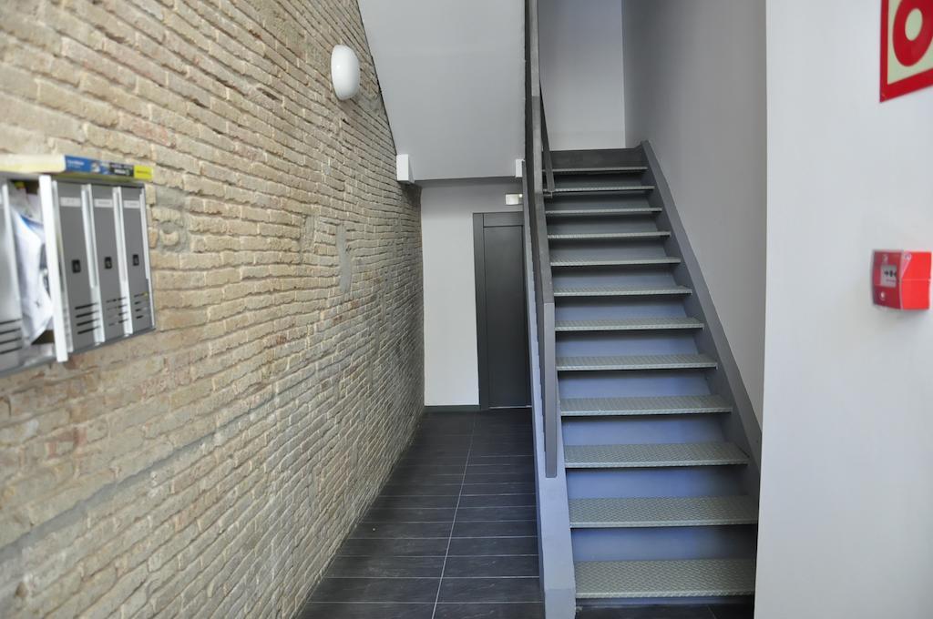Apartament La Placeta Figueres Фигерас Экстерьер фото